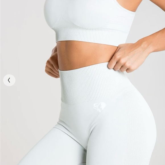 Women’s Best Power Seamless leggings Wasshed Light Grey - Picture 3 of 6